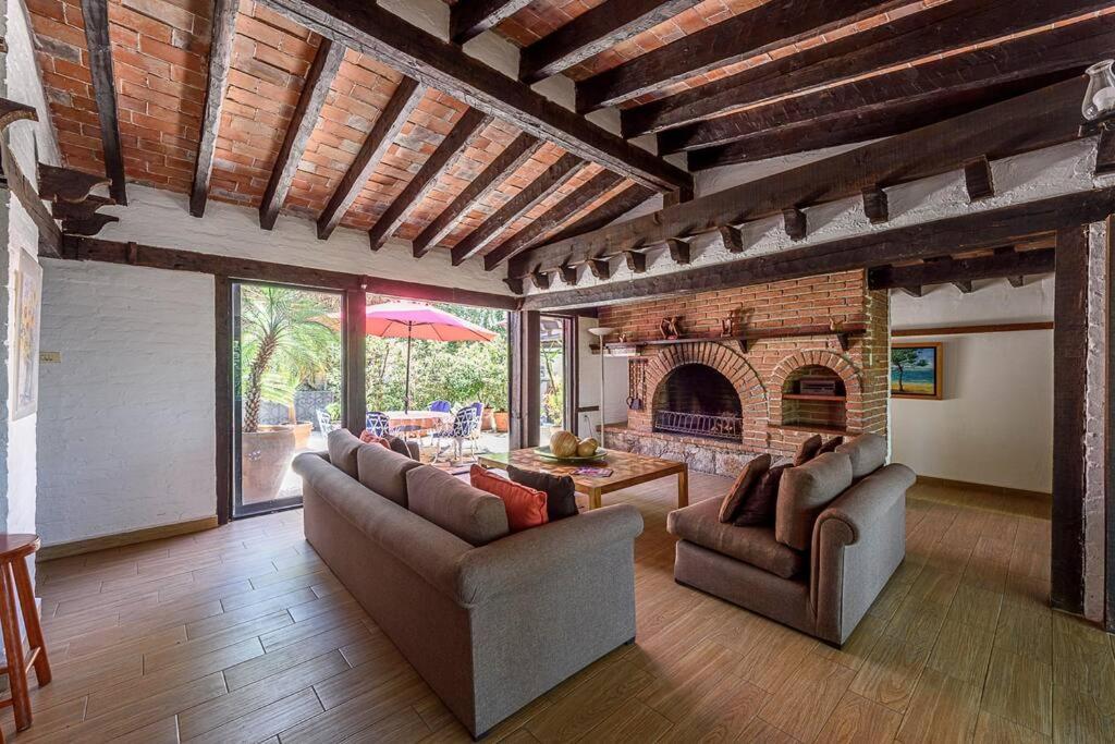 Agradable Cuarto De Hostal Sobre El Centro, Valle Valle de Bravo Luaran gambar